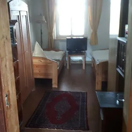Rustikales Natur Doppelzimmer Auf Bauernhof In Alleinlage